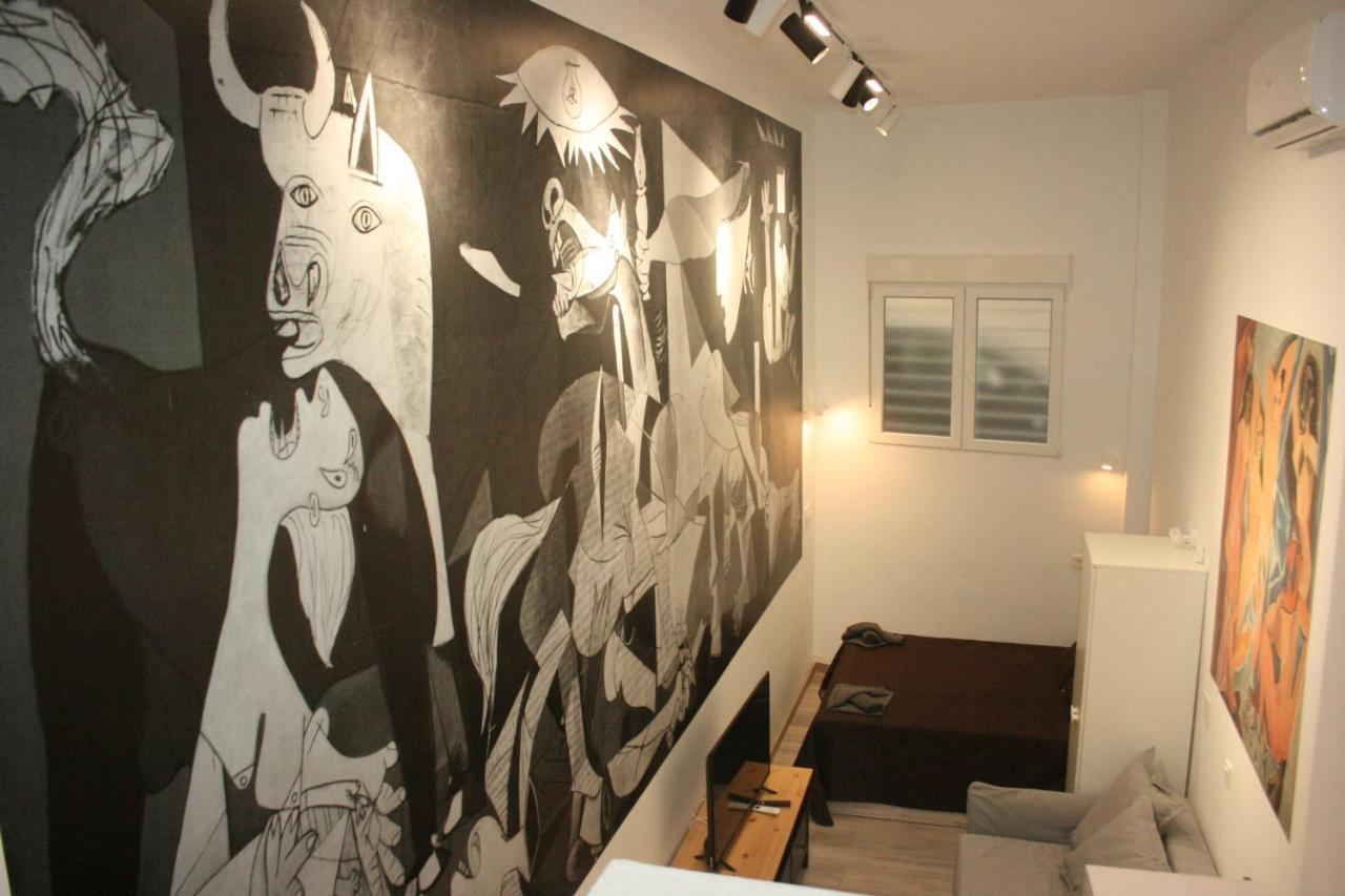 Golondrinas De Malaga "Apartamentos Con Mucho Arte" Y Terraza Solarium En Coliving Zewnętrze zdjęcie