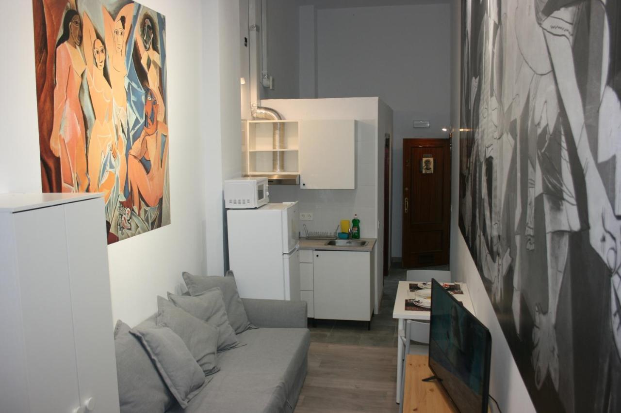 Golondrinas De Malaga "Apartamentos Con Mucho Arte" Y Terraza Solarium En Coliving Zewnętrze zdjęcie