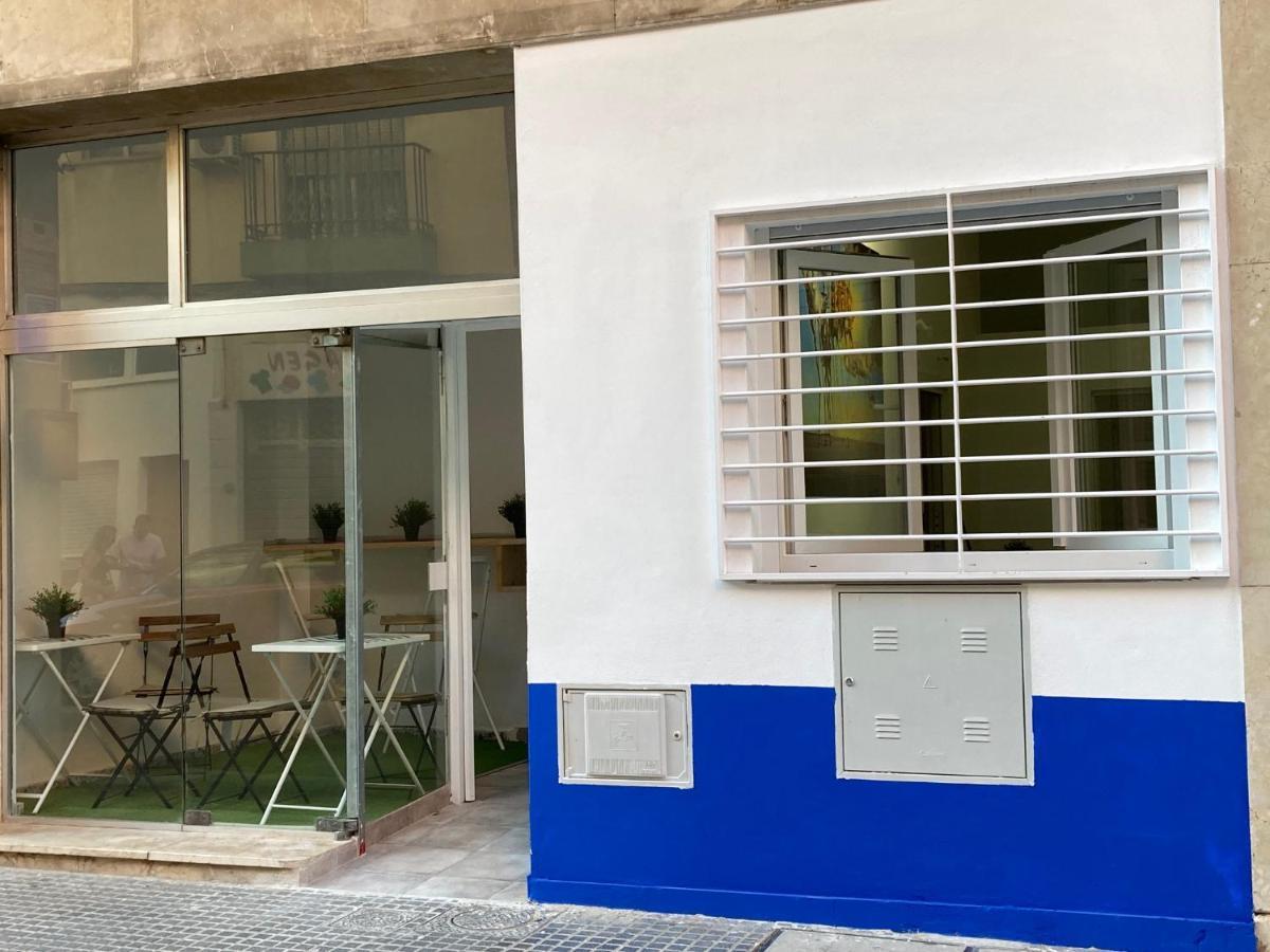 Golondrinas De Malaga "Apartamentos Con Mucho Arte" Y Terraza Solarium En Coliving Zewnętrze zdjęcie