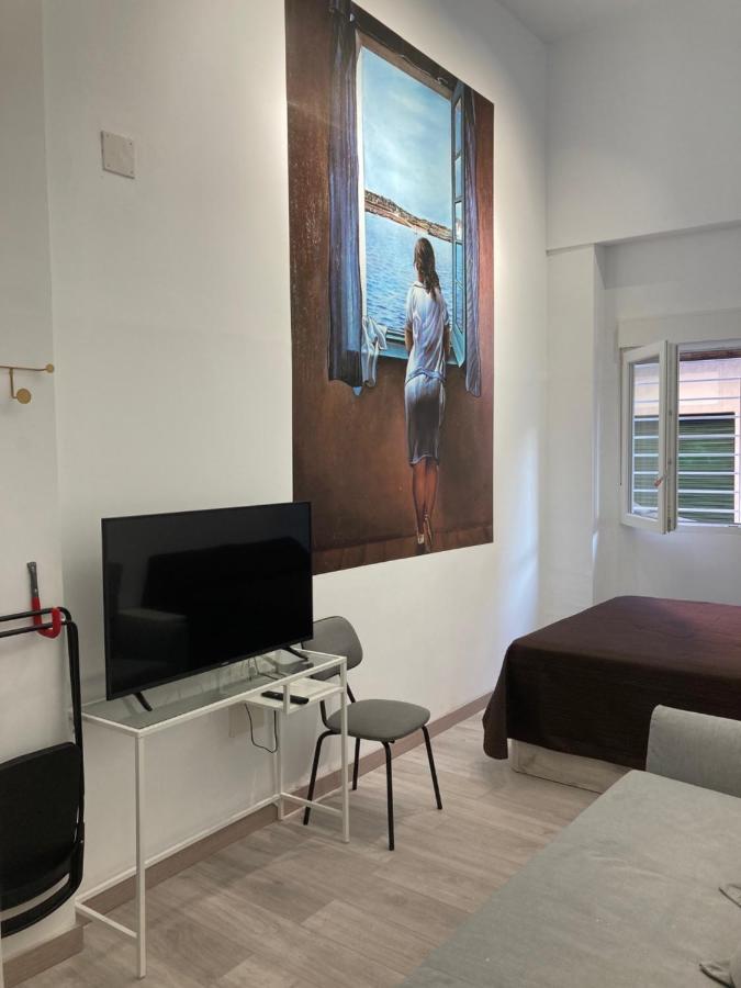 Golondrinas De Malaga "Apartamentos Con Mucho Arte" Y Terraza Solarium En Coliving Zewnętrze zdjęcie