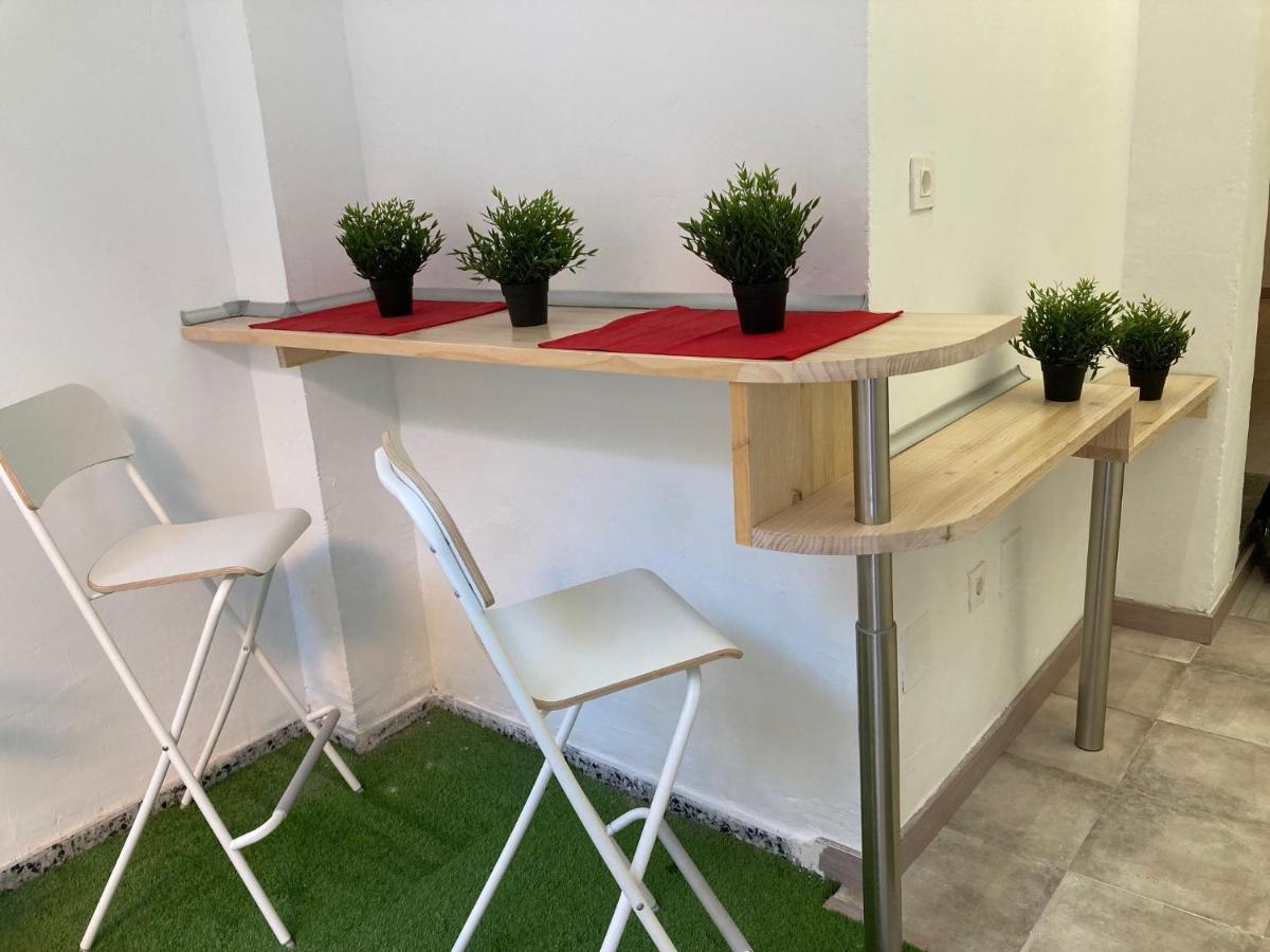 Golondrinas De Malaga "Apartamentos Con Mucho Arte" Y Terraza Solarium En Coliving Zewnętrze zdjęcie